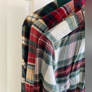 American Eagle Flannel 3 Shirt Bundle